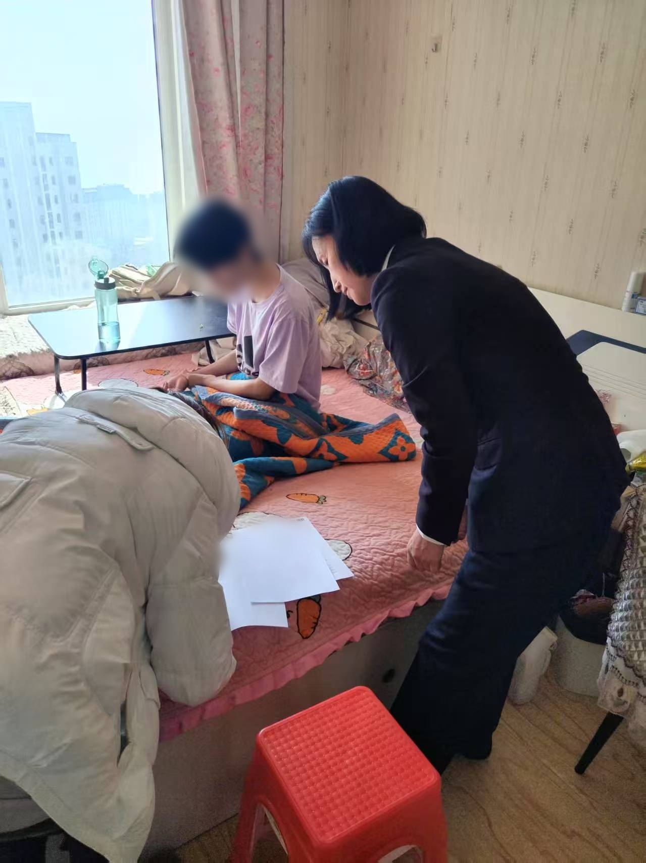 瓦房店市人民检察院对困境未成年人 开展国家司法救助