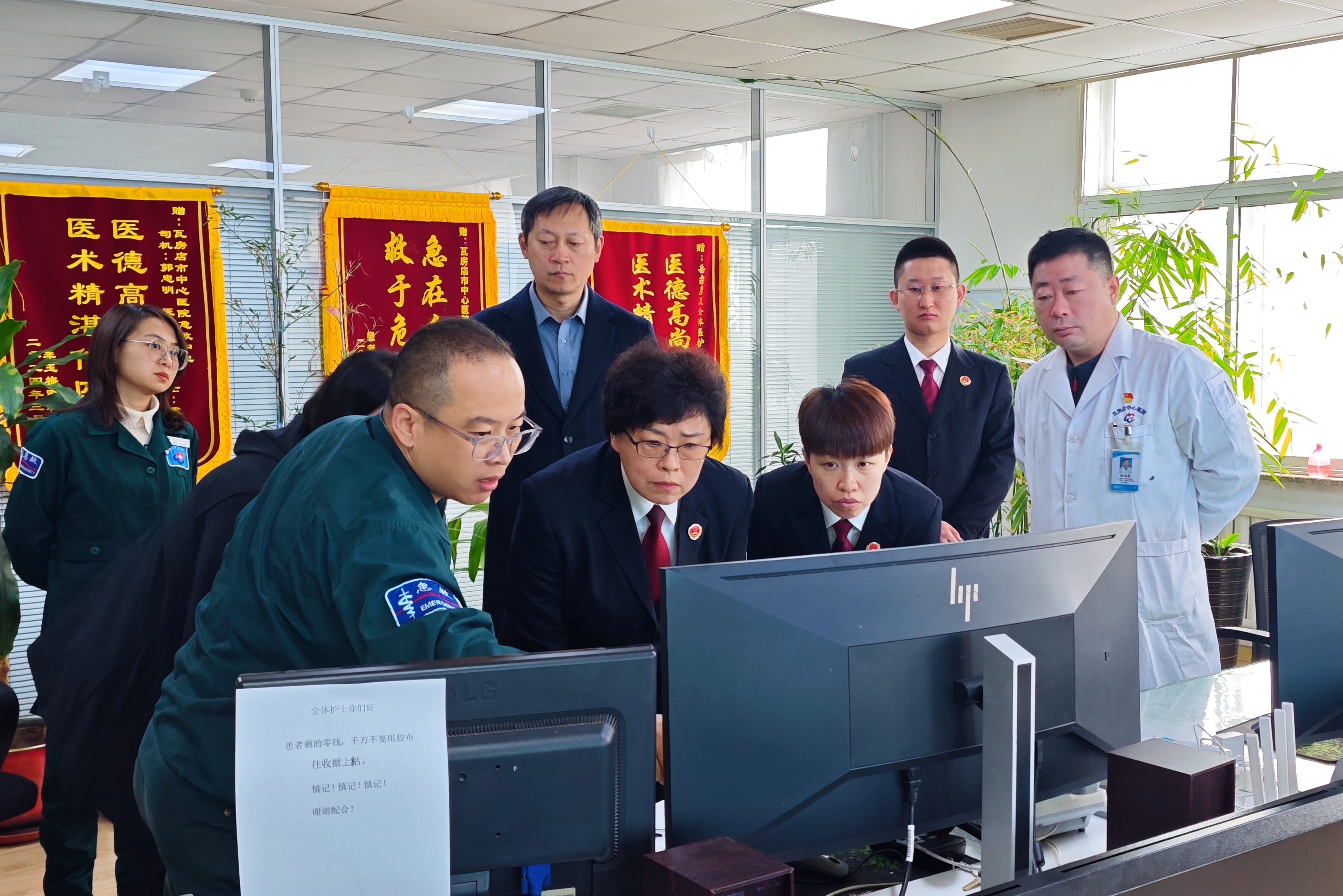 检察公益诉讼让“医”路无碍
